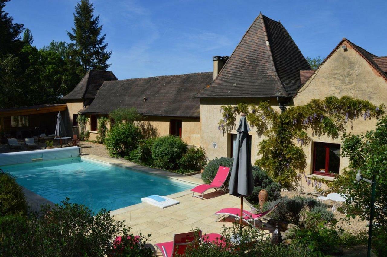 Les Deux Tours Bed & Breakfast Siorac-en-Périgord Exterior foto